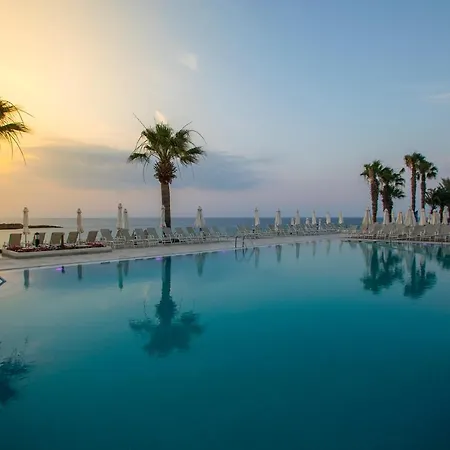 Station touristique Nausicaa Beach Protaras