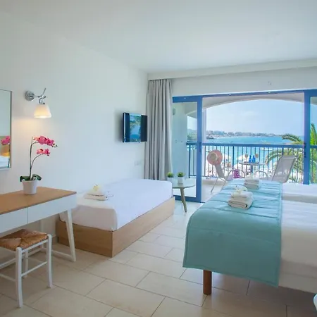 Resort Nausicaa Beach 4*
